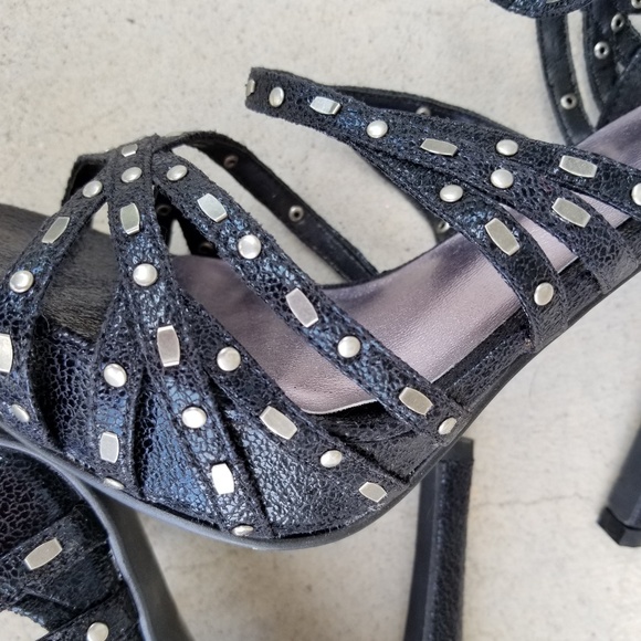 Black Platform Metal Studded Heels - Picture 7 of 7
